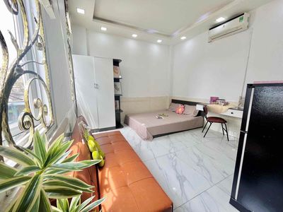 STUDIO SIÊU MỚI _ THANG MÁY _ CỬA SỔ TRỜI _DIỆN TÍCH RỘNG. Cho thuê phòng trọ tại Quận 5 Tp Hồ Chí Minh được đăng bởi Anh Minhh HiFriendz