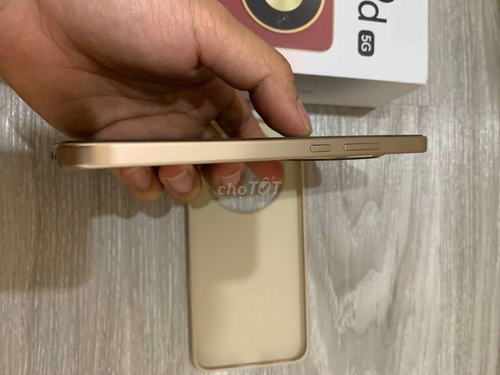 Honor X9d Vàng Fullbox. Mua bán Điện thoại tại Thành phố Phan Thiết Bình Thuận được đăng bởi Thien Nguyen hình 1