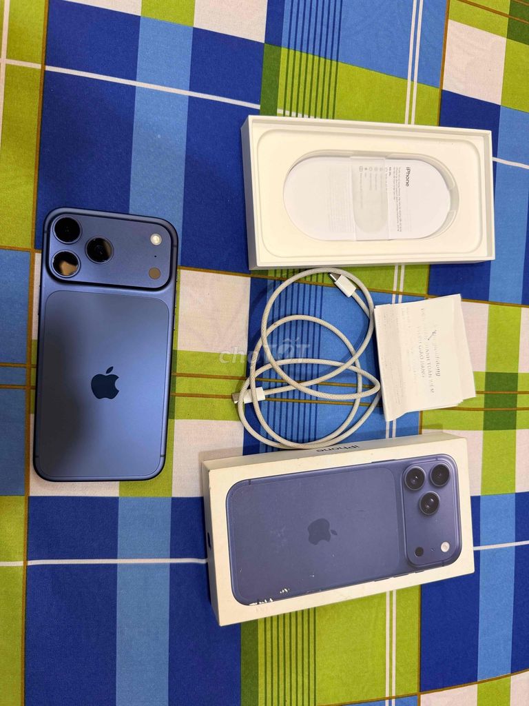 iPhone 17 Pro Max 256GB. Mua bán Điện thoại tại Thành phố Nha Trang Khánh Hòa được đăng bởi TrangNQ hình 1