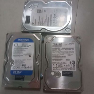 ~235 Ổ HDD 250GB/320GB/500GB/1T/2T PC,SỨC KHỎE TỐT. Mua bán Linh kiện (RAM, Card...) tại Quận Sơn Trà Đà Nẵng được đăng bởi THANH TAM