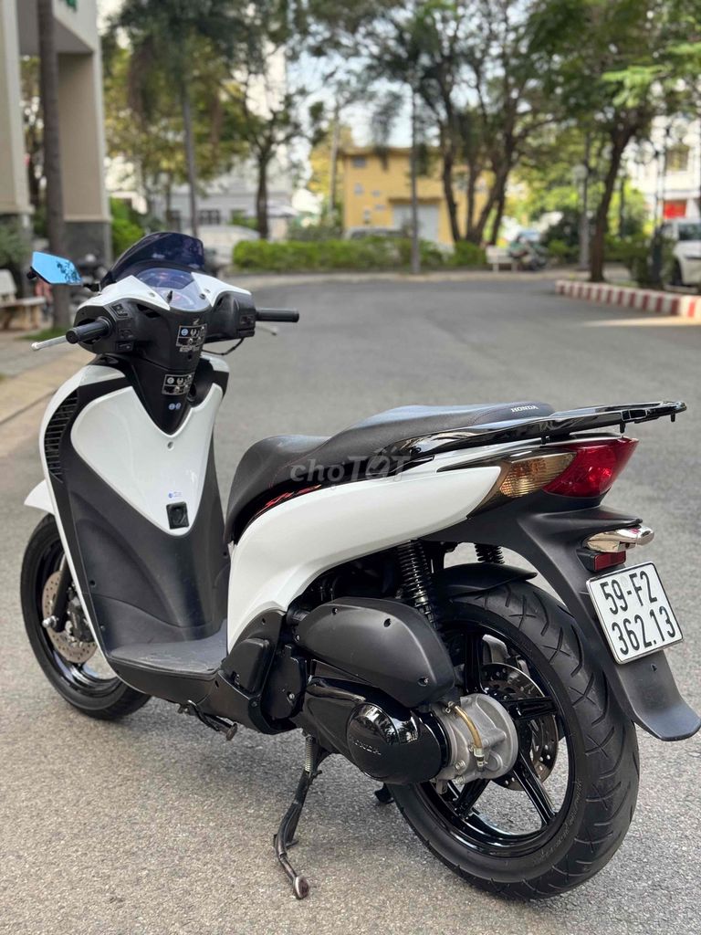 💥SH125 Sporty hàng nhập 3 cục SM 500 chính chủ. Mua bán Xe máy tại Quận 12 Tp Hồ Chí Minh được đăng bởi XE MÁY HẢI THANH hình 5