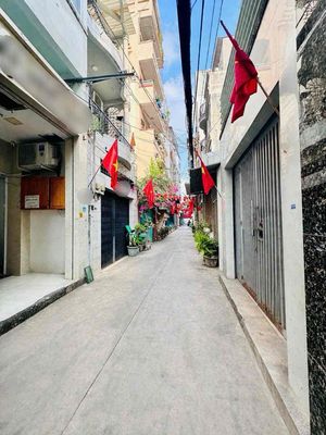 Gấp Bán - 1 Đời Chủ - Phạm Ngũ Lão Quận 1 48M2 2 Tầng 2 PN