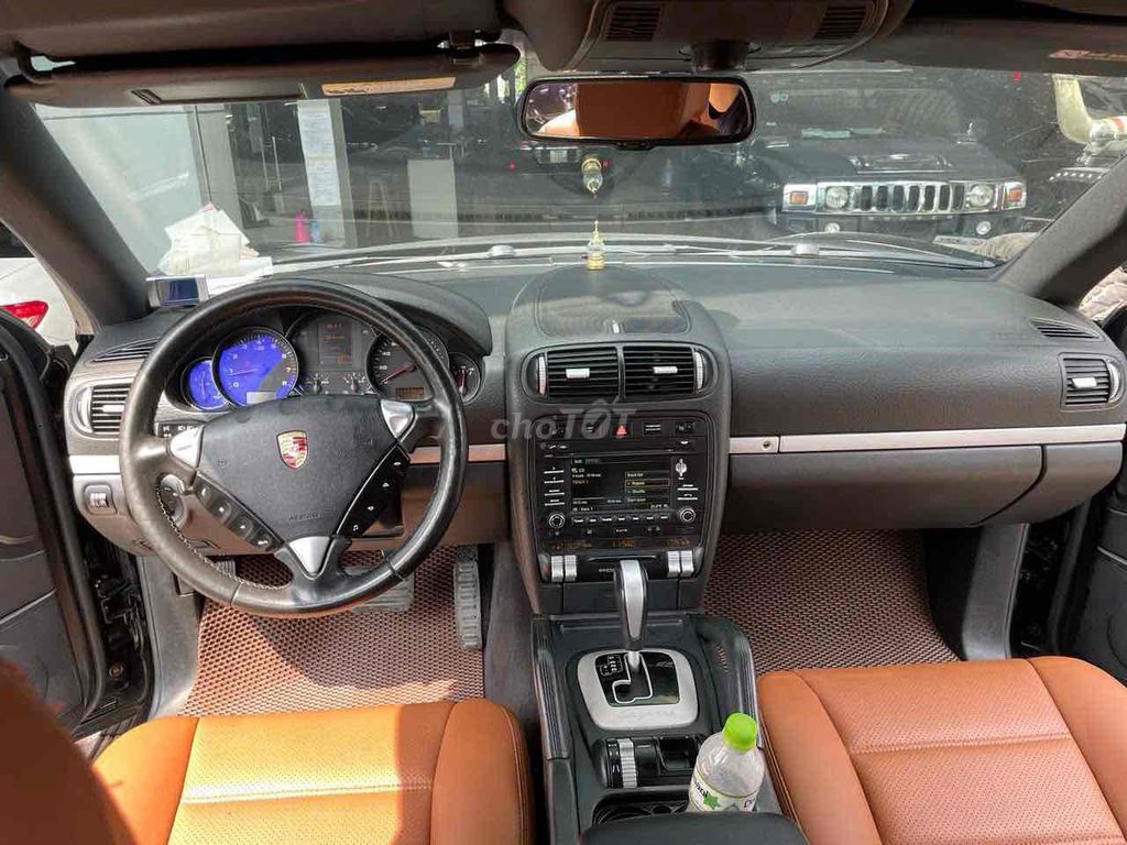Porsche Cayenne 2010 130000 km. Mua bán Ô tô tại Quận Bình Thạnh Tp Hồ Chí Minh được đăng bởi Châu Thị Phương Trúc  hình 4