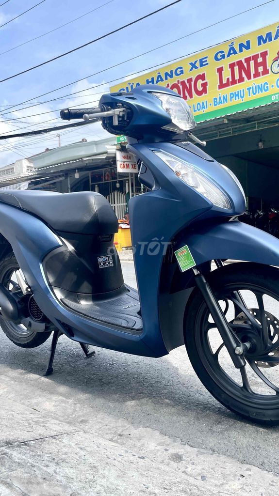 HONDA VISON KHÓA REMOT XE CHÍNH CHỦ. Mua bán Xe máy tại Huyện Trà Ôn Vĩnh Long được đăng bởi Cửa hàng xe Phương Linh hình 2