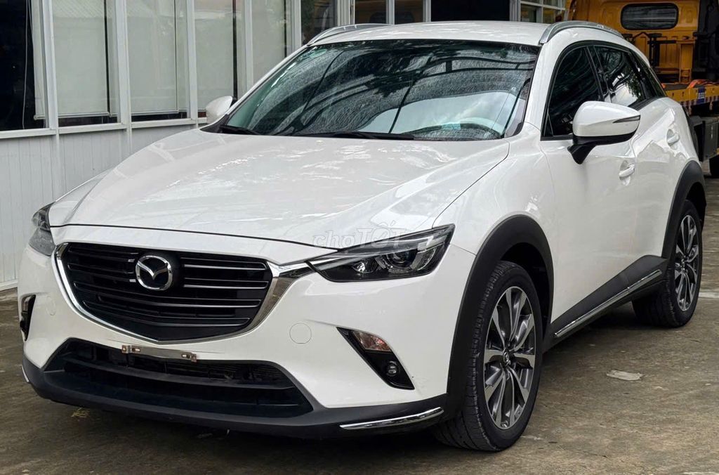 Mazda CX3 Premium 1.5 AT 2022 Белый
