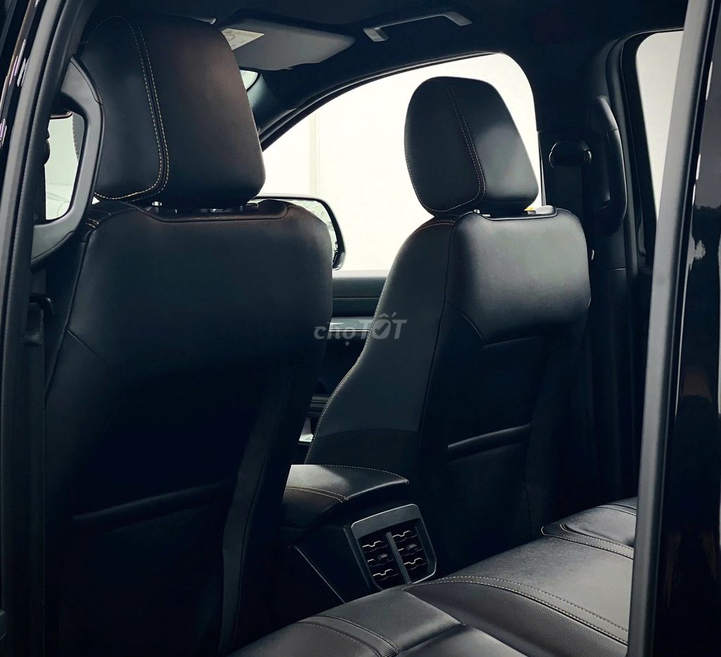 FORD RANGER WILDTRAK 2024 SIÊU LƯỚT. Mua bán Ô tô tại Quận Phú Nhuận Tp Hồ Chí Minh được đăng bởi Kim Ngân Xe Lướt hình 14