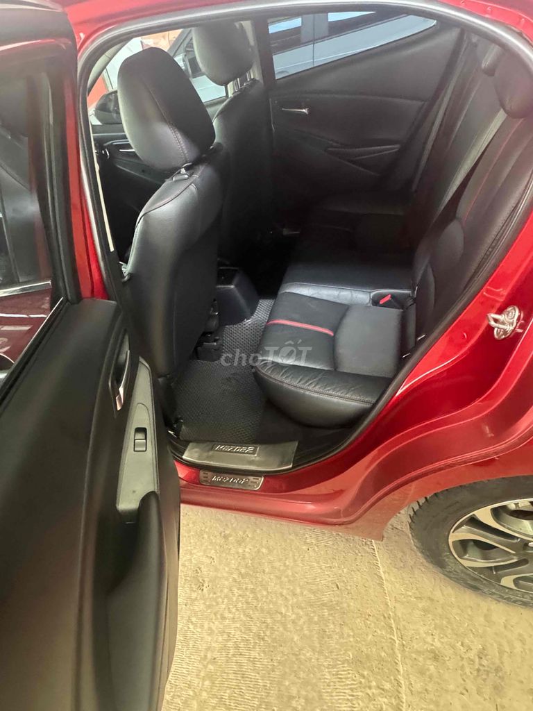Mazda 2 2017  1.5 AT Sedan - 75000 km. Mua bán Ô tô tại Quận Hoàng Mai Hà Nội được đăng bởi Đức Huy hình 6