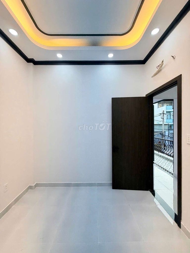 Nhà 2 Tầng, 110m2 dtsd, hxh 5m thông, trục Lê Văn Quới, giá nhỉnh 4 tỷ