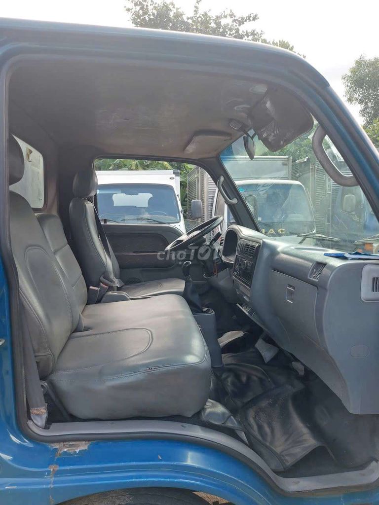 Bán gấp kia 2.4 tấn đời 2017 thùng kín 3m5. Mua bán Xe tải, xe ben tại Thành phố Thuận An Bình Dương được đăng bởi Hồ Xe Tải hình 4