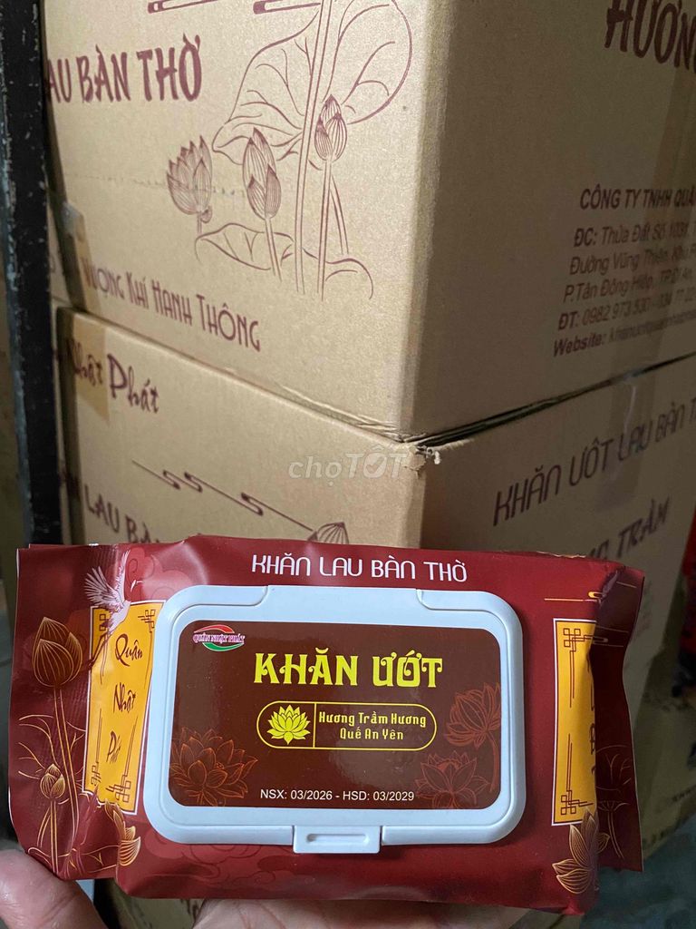 Thùng 30 bịch Khăn lau bàn thờ hương trầm. Mua bán Nội thất, đồ gia dụng khác tại Huyện Long Hồ Vĩnh Long được đăng bởi Khăn giấy hình 1