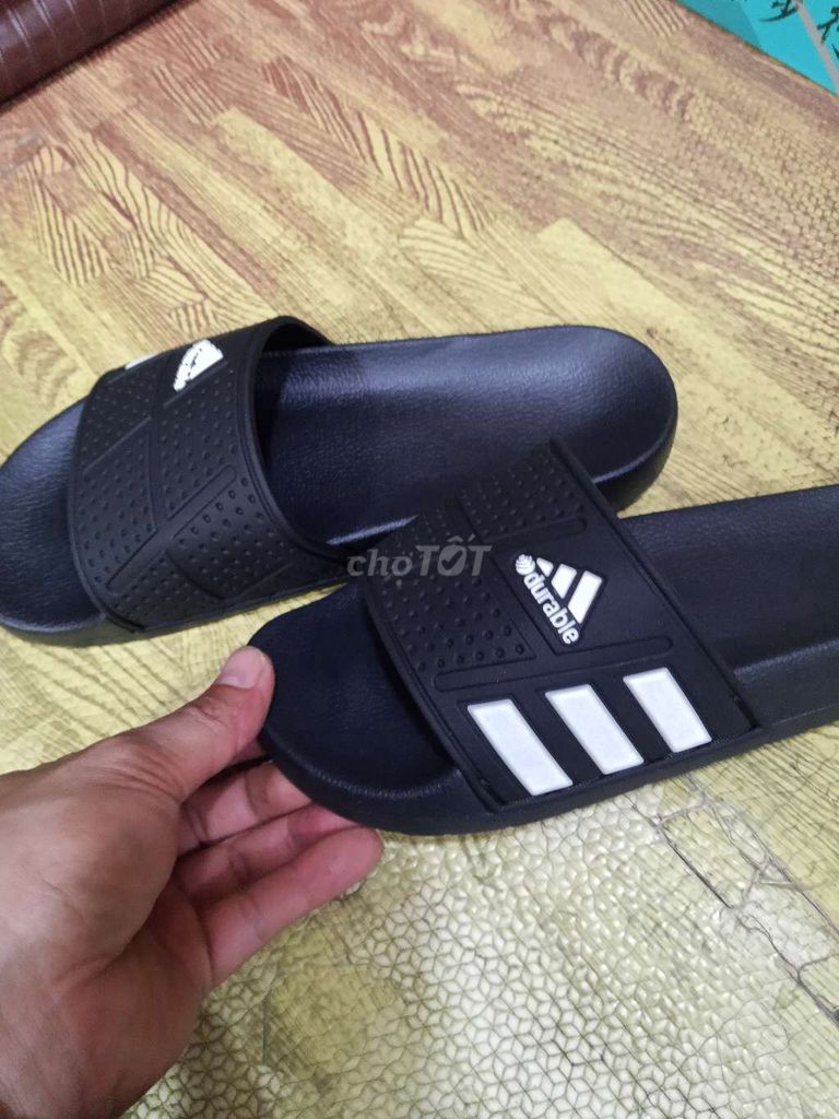 Dép lê cao su Đen. Mua bán Giày dép tại Thành phố Huế Thừa Thiên Huế được đăng bởi shop QM  hình 1