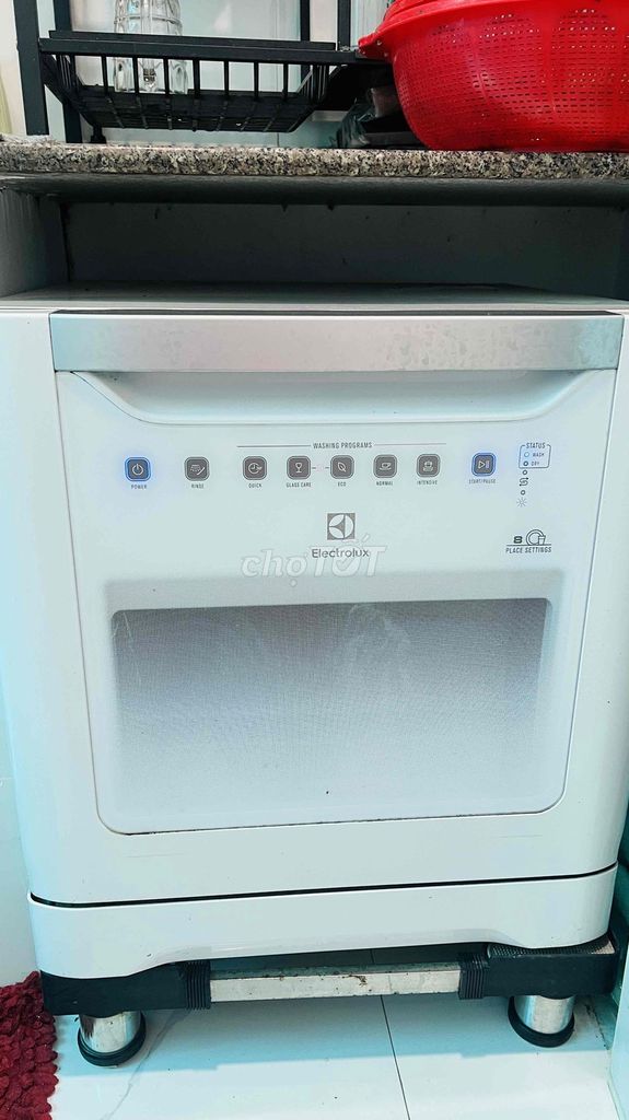 Máy rửa chén Electrolux Trắng Như mới. Mua bán Bếp, lò, đồ điện nhà bếp tại Thành phố Nha Trang Khánh Hòa được đăng bởi Munmin030314 hình 1