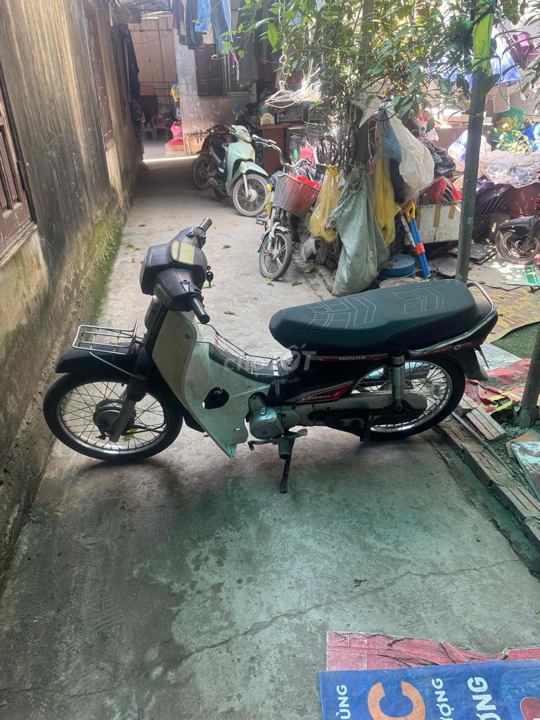 Honda Dream Thái. Mua bán Xe máy tại Quận Hà Đông Hà Nội được đăng bởi Nguyễn hoài ninh hình 3