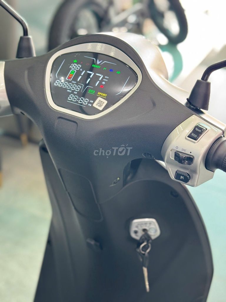 VINFAST EVO GRAND LITE_2 PIN CHẠY 200KM/1 LẦN SẠC. Mua bán Xe máy tại Quận Phú Nhuận Tp Hồ Chí Minh được đăng bởi VinFast Official Store hình 4