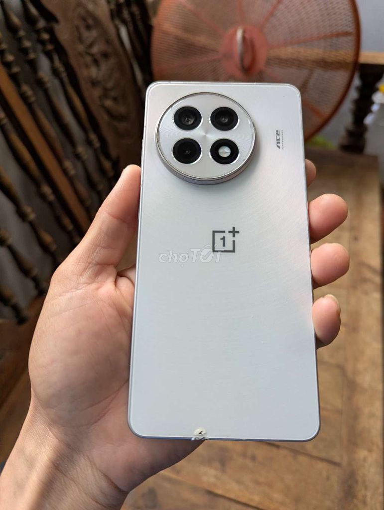 OnePlus Ace 5 256GB Xám titan. Mua bán Điện thoại tại Thành phố Buôn Ma Thuột Đắk Lắk được đăng bởi ngọc sơn nguyễn hình 1