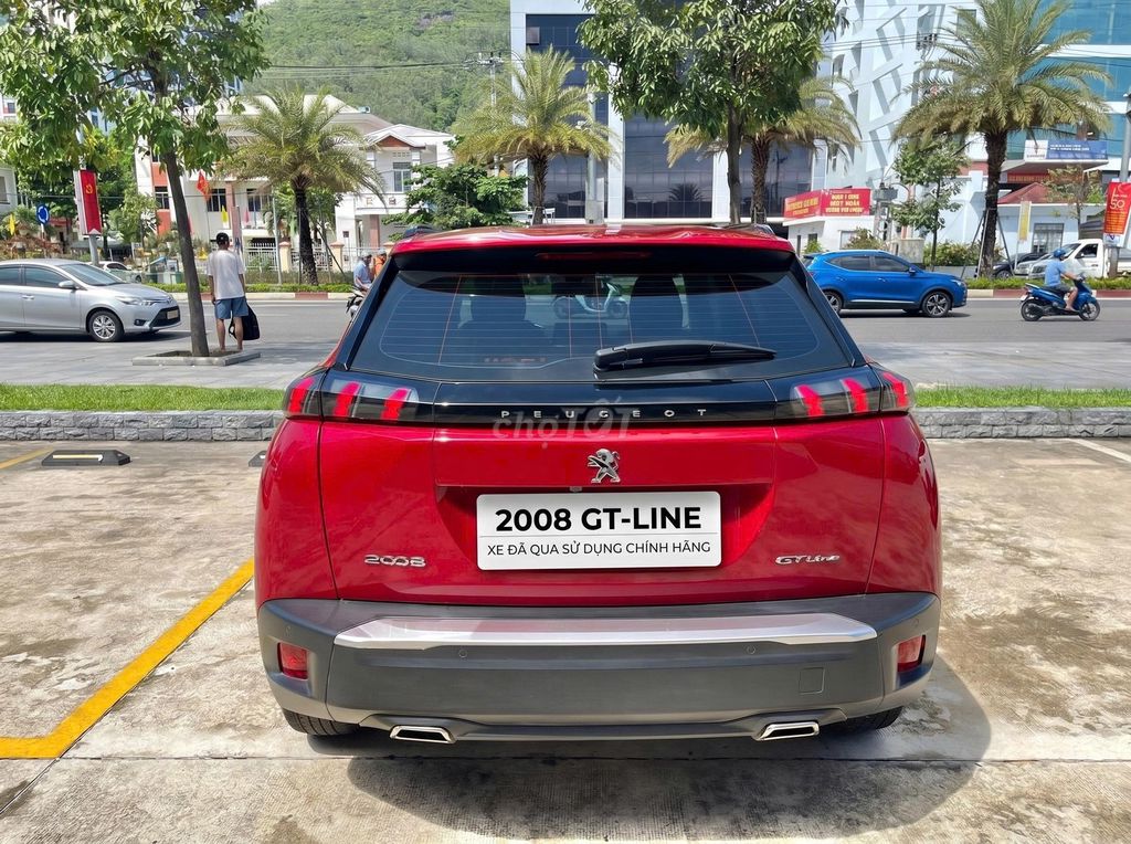 Пежо 2008 GT-Line 2023 Красный 22 000 км