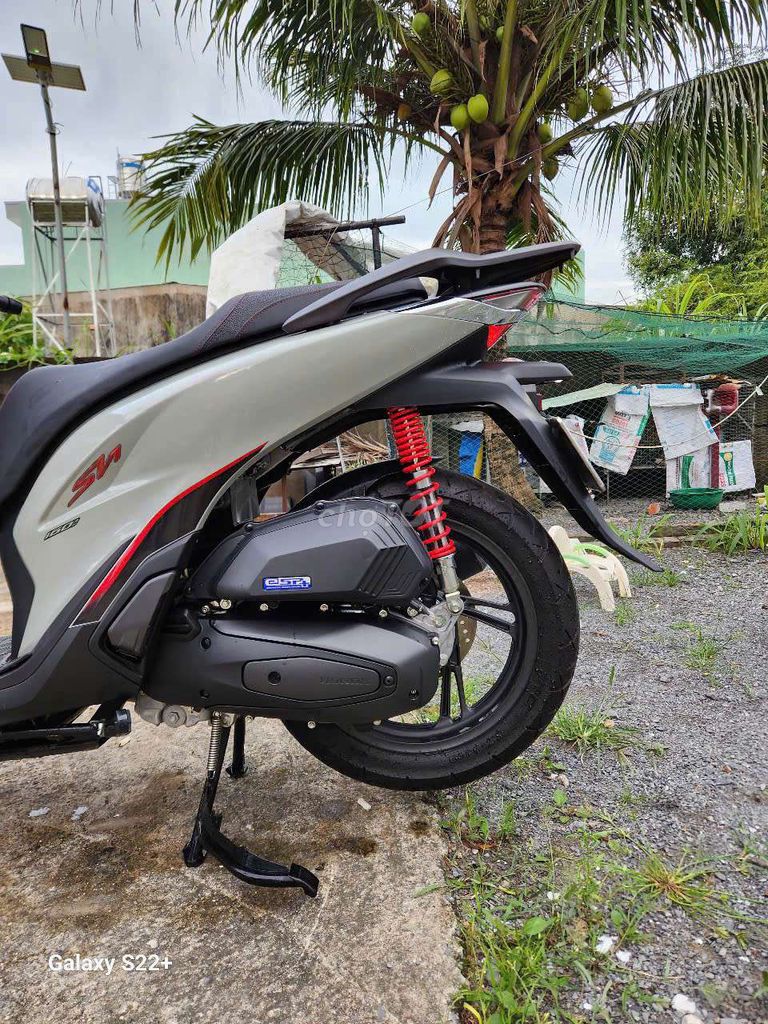 SH160i ABS 24 4k/km có PM IKY và dán keo full xe. Mua bán Xe máy tại Thành phố Thủ Đức Tp Hồ Chí Minh được đăng bởi  Nguyen Hoàng  hình 4
