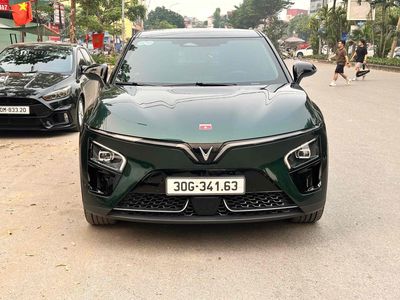 VinFast VF7 2025 Plus - 15000 km