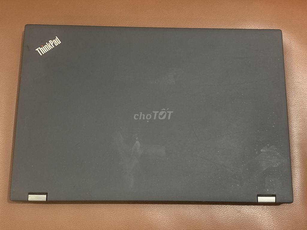 ThinkPad P51 i7-7820H/32G/256SSD+500HDD/M2200/FHD