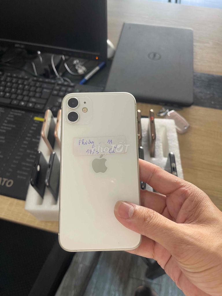 Apple iPhone 11 Trắng Đã sử dụng. Mua bán Điện thoại tại Quận Cẩm Lệ Đà Nẵng được đăng bởi Sim Số Đại Tài hình 1
