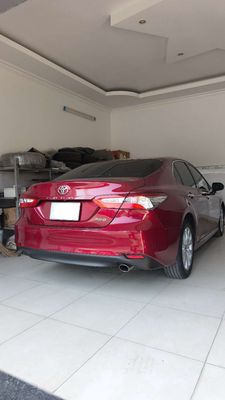Toyota Camry 2021 2.0G Đỏ