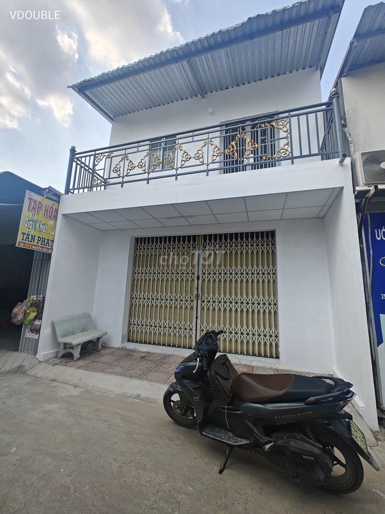 CG Cho thuê nhà trục chính hẻm cách mặt đường Nguyễn Văn Linh giá 4tr