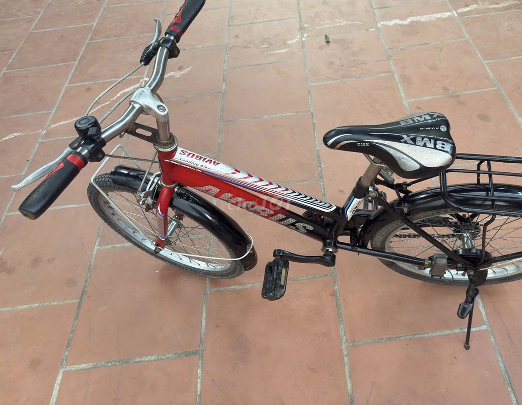 Xe đạp AVIBUS Đỏ. Mua bán Xe đạp tại Huyện Hoài Đức Hà Nội được đăng bởi Đỗ văn giáp hình 5