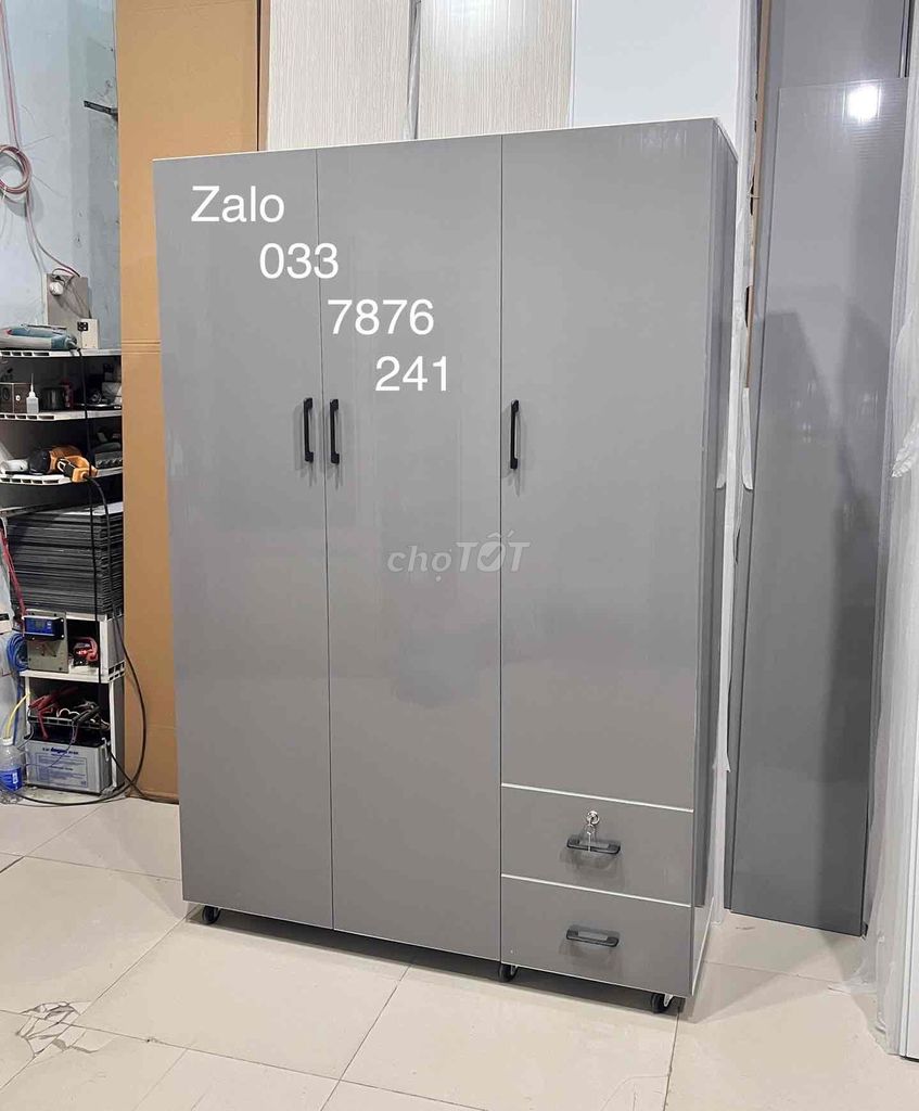 Tủ quần áo // Tủ quần áo 3 cánh. Mua bán Tủ, kệ gia đình tại Thành phố Thủ Đức Tp Hồ Chí Minh được đăng bởi Ngọc Lan hình 1
