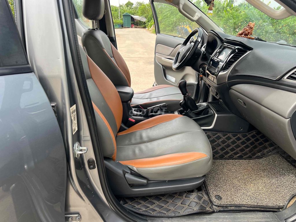 Mitsubishi Triton 2015 4x4 MT - 180000 km. Mua bán Ô tô tại Quận Hà Đông Hà Nội được đăng bởi Đỗ Tiên  hình 8