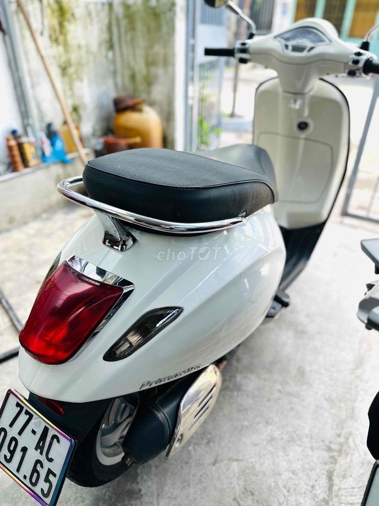 Vespa 2014. Mua bán Xe máy tại Huyện Tuy Phước Bình Định được đăng bởi Nguyễn Văn Nghĩa hình 4