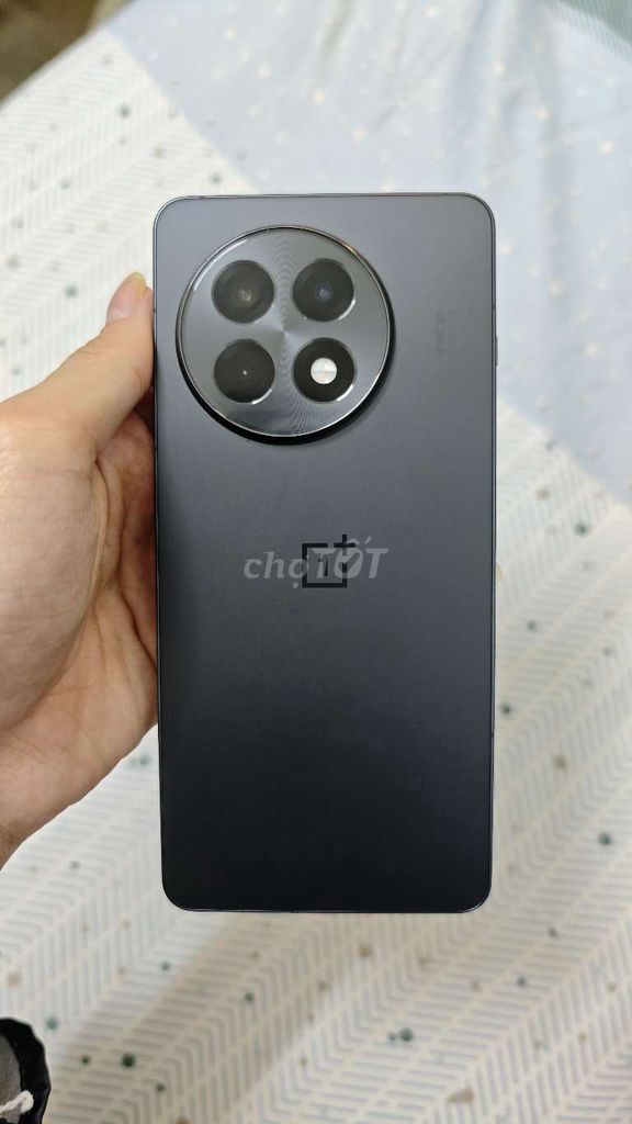OnePlus Ace 5 256GB Đen. Mua bán Điện thoại tại Thành phố Buôn Ma Thuột Đắk Lắk được đăng bởi Phong Nguyễn hình 1