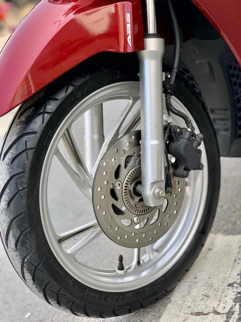 Honda SH 125i – 2019 ABS Chính Chủ BSTP Odo 8600km. Mua bán Xe máy tại Thành phố Thủ Đức Tp Hồ Chí Minh được đăng bởi iMotorbike Khương Phan hình 9