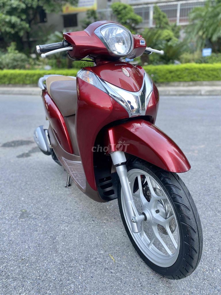 SHmode 125 smartkey 2017 - vỏ zin - máy zin. Mua bán Xe máy tại Quận Hoàng Mai Hà Nội được đăng bởi Xe Máy Quân Oanh  hình 3