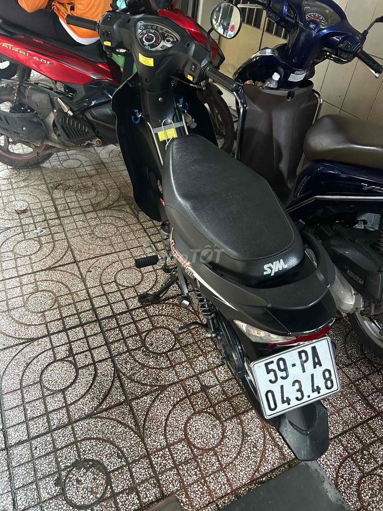 con lên đại học không sử dụng nữa cần bán. Mua bán Xe máy tại Quận Tân Phú Tp Hồ Chí Minh được đăng bởi Hoang nguyen hình 4