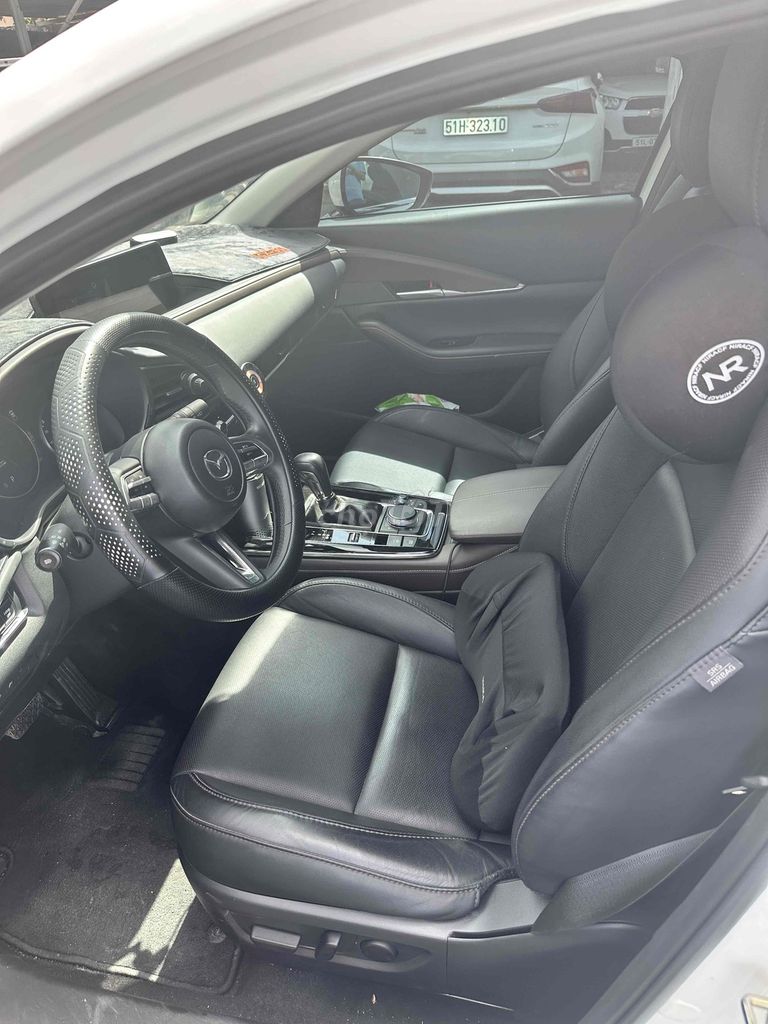 Mazda CX-30 2024 Premium 2.0 AT trắng - 15000 km. Mua bán Ô tô tại Quận Tân Phú Tp Hồ Chí Minh được đăng bởi Thành hình 5