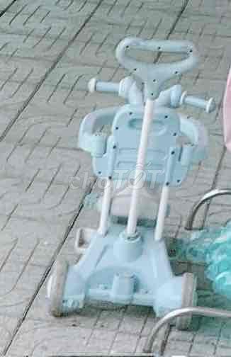 Bán xe đẩy cho bé. Mua bán Mẹ và bé tại Thành phố Bà Rịa Bà Rịa - Vũng Tàu được đăng bởi phùng thị ngọc vân hình 1