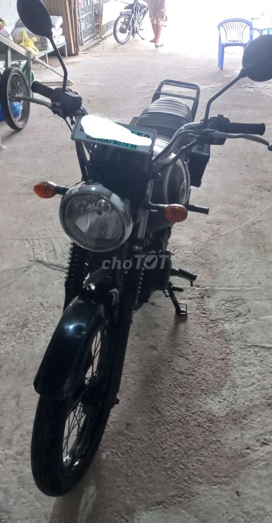 Kawasaki W175 SE Đen 35955 km. Mua bán Xe máy tại Quận Ninh Kiều Cần Thơ được đăng bởi le hình 2