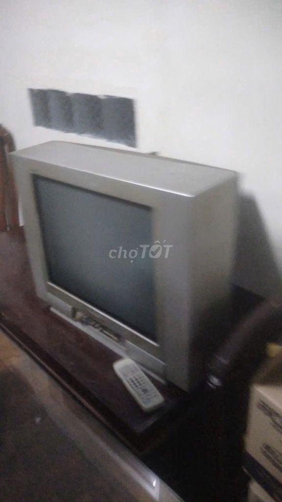 Tivi màu Xám. Mua bán Tivi, Âm thanh tại Thành phố Cà Mau Cà Mau được đăng bởi khoi trung hình 1