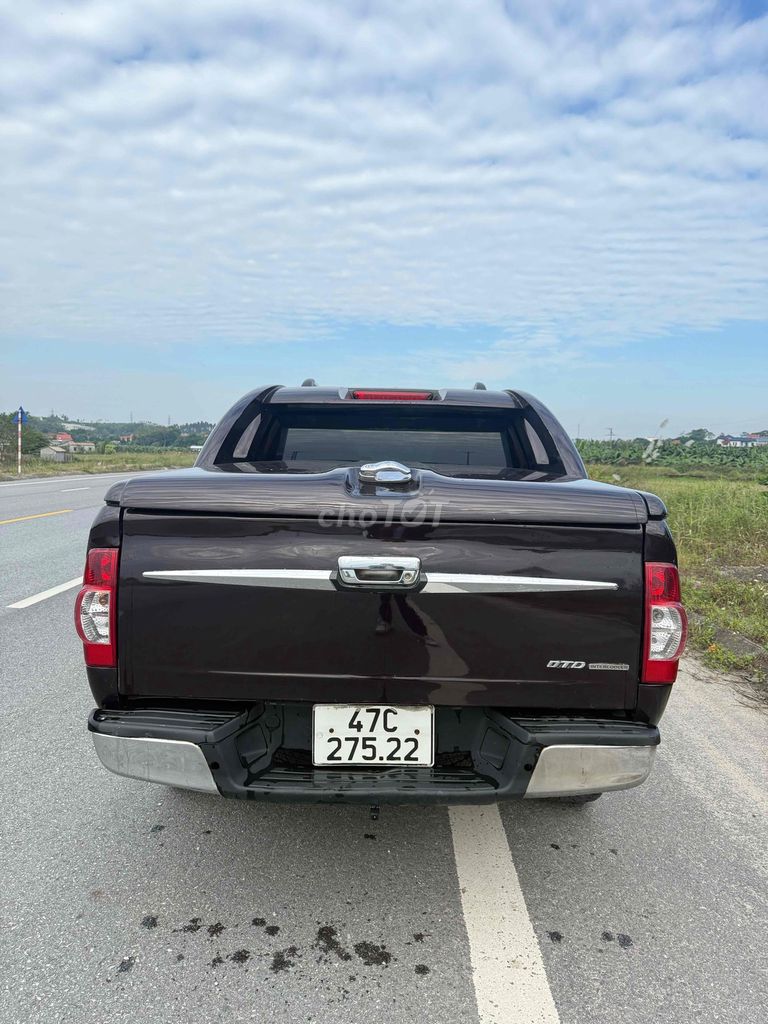 Isuzu D-Max 2007 Tự động Nâu. Mua bán Ô tô tại Huyện Ba Vì Hà Nội được đăng bởi Phùng Văn Phúc hình 2