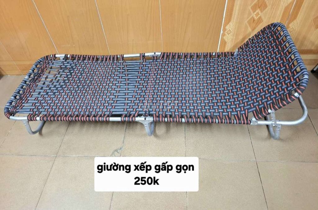 Giường xếp gấp gọn. Mua bán Giường, chăn ga gối nệm tại Quận Đống Đa Hà Nội được đăng bởi Yuppp hình 1