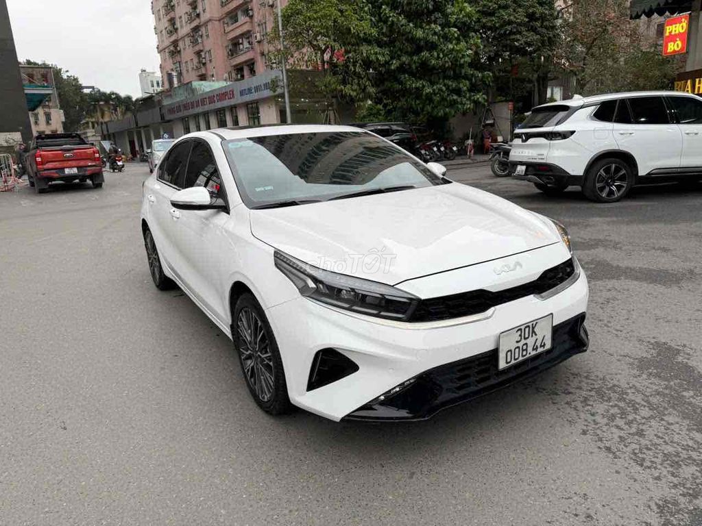 Kia K3 2022 Premium 2.0 AT - 32000 km. Mua bán Ô tô tại Quận Thanh Xuân Hà Nội được đăng bởi Nguyen van Nam hình 3