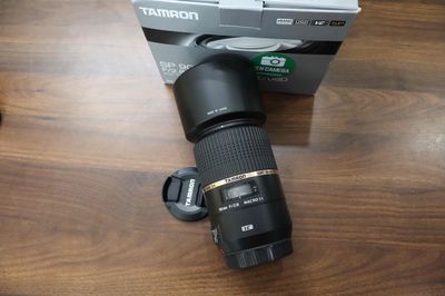 Ống kính Tamron 90 2.8 VC for Canon