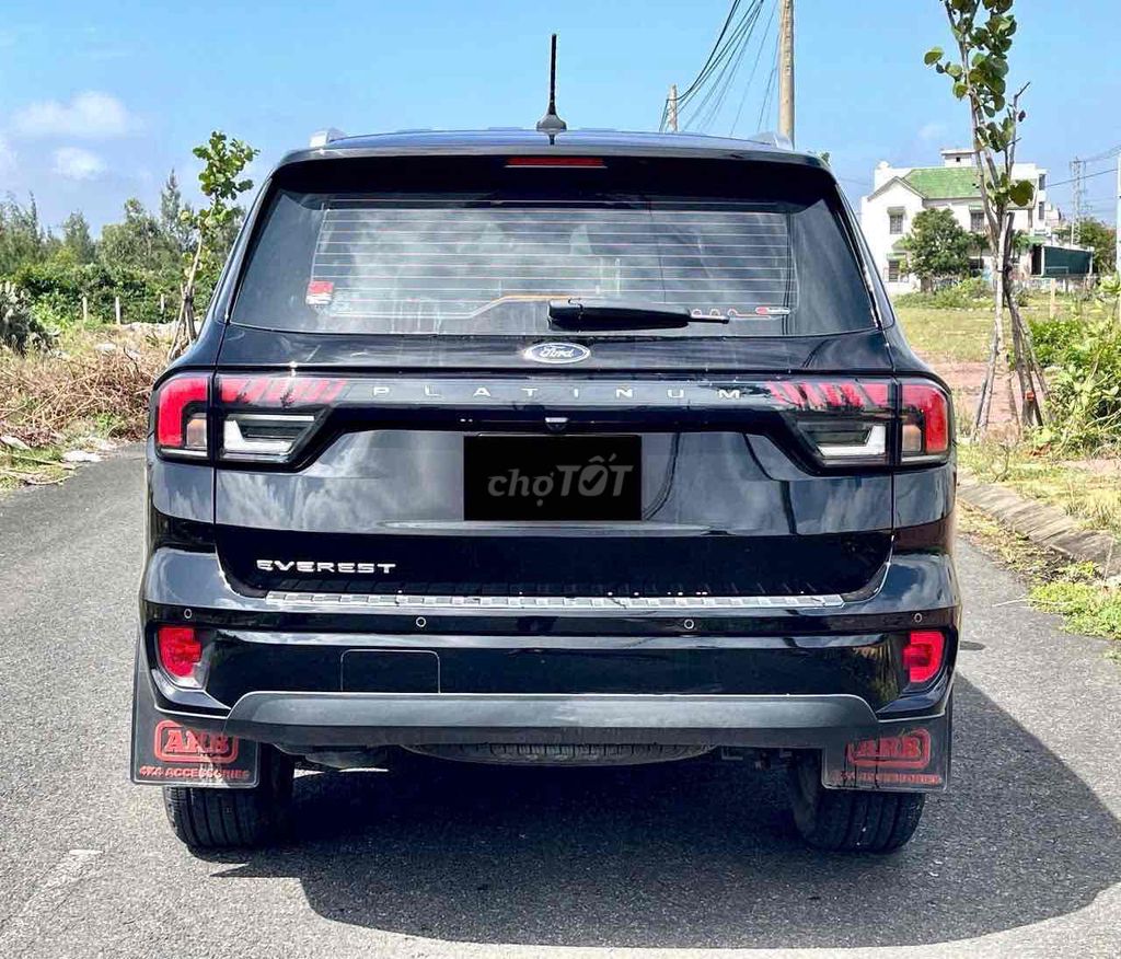 Everest Platinum 2024 Xe Tại Hãng Ford. Mua bán Ô tô tại Quận Tân Bình Tp Hồ Chí Minh được đăng bởi FORD PHỔ QUANG XE CŨ hình 8