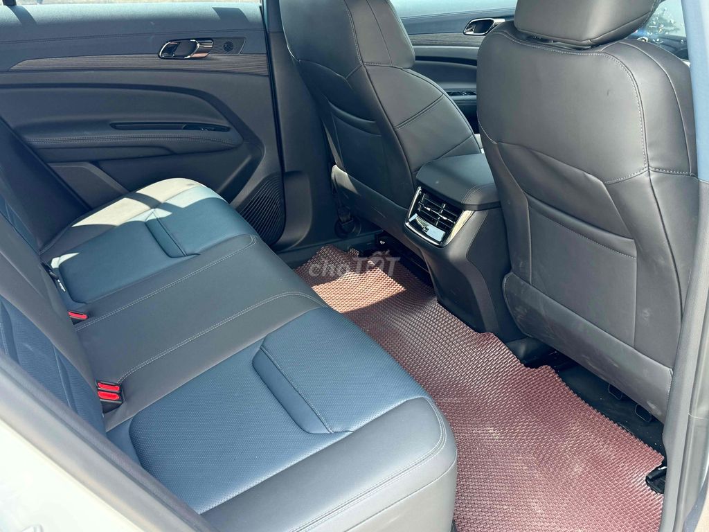 Ford Territory 2025 Titanium X 1.5 AT - 5555 km. Mua bán Ô tô tại Quận Hoàng Mai Hà Nội được đăng bởi Dương Xuân Trường hình 16