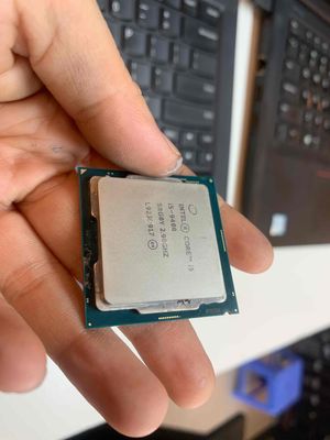 DƯ MỘT CON CPU INTEL I5 9400 EM SẴN SL