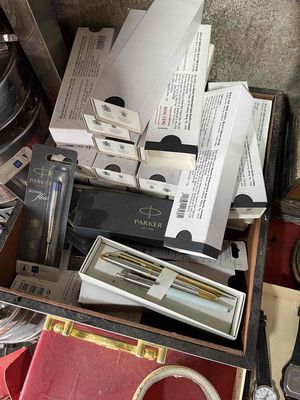 bút parker 168k em tặng kèm ngòi parker 68k. Mua bán Đồ dùng văn phòng tại Quận Bình Tân Tp Hồ Chí Minh được đăng bởi ko ship tỉnh