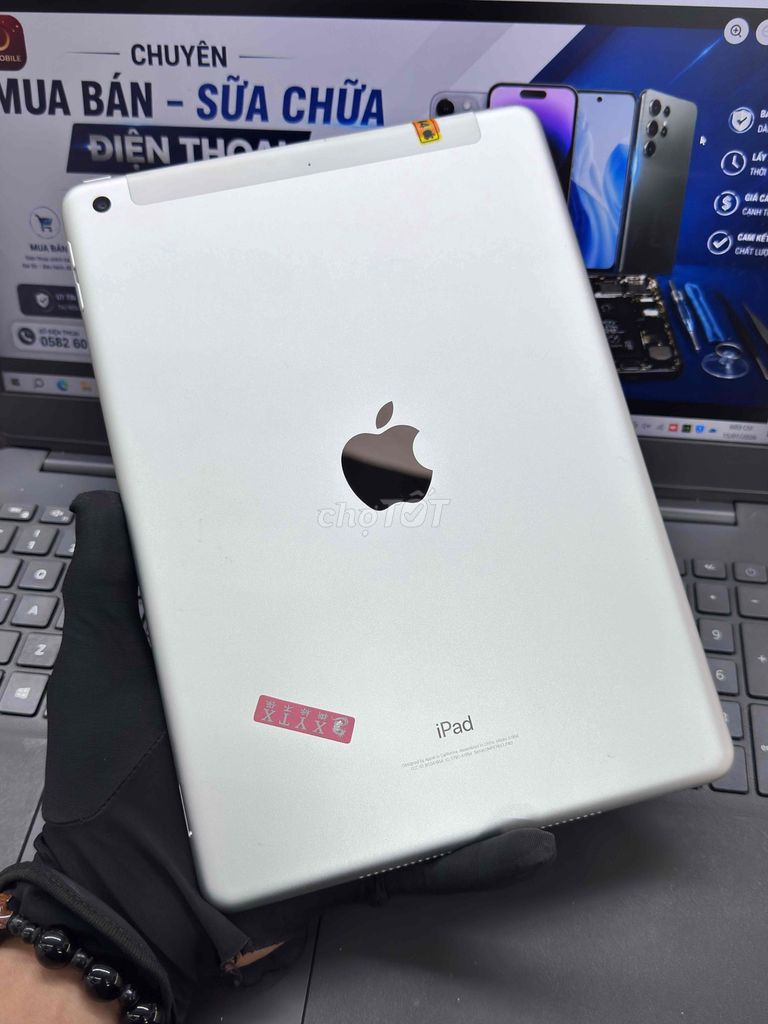 Apple iPad Gen 6 32GB 4G Wifi MÁY CHĨNH HÃNG 99%. Mua bán Máy tính bảng tại Thành phố Biên Hòa Đồng Nai được đăng bởi DT MOBILE BIÊN HOÀ hình 1