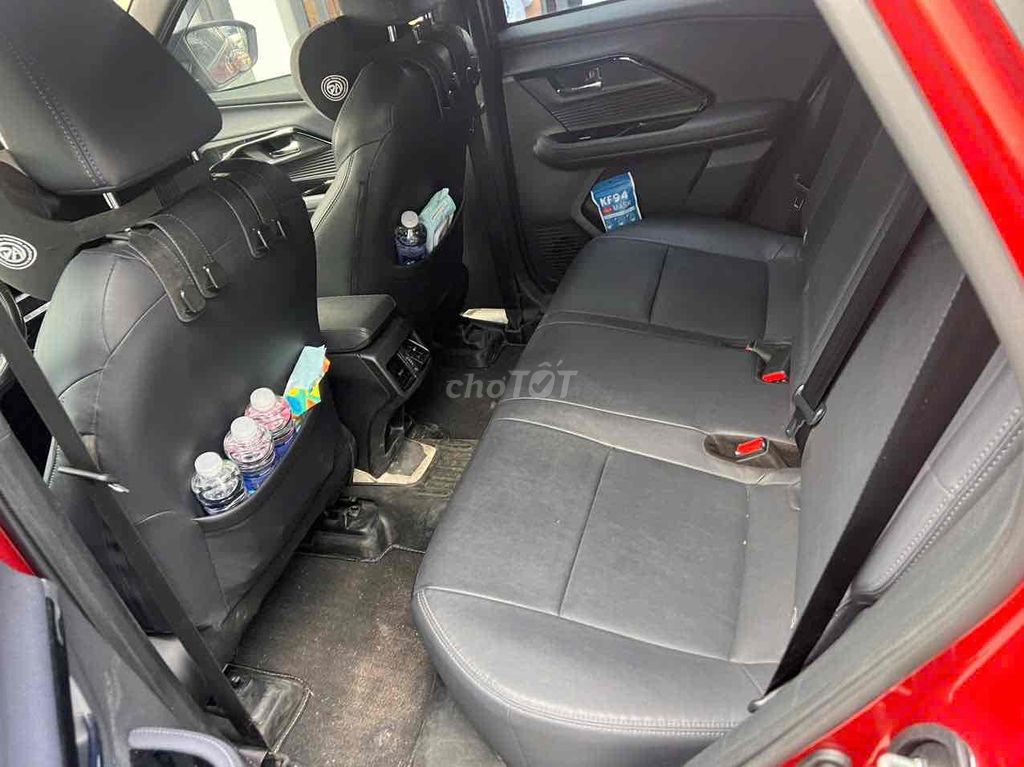 Toyota Yaris Cross 2023 1.5 D-CVT - 15000 km. Mua bán Ô tô tại Quận Ninh Kiều Cần Thơ được đăng bởi Thái Thanh hình 4