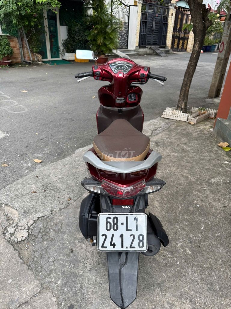 Honda Vision 2020 Smartkey. Mua bán Xe máy tại Quận 7 Tp Hồ Chí Minh được đăng bởi Quang Vũ hình 6