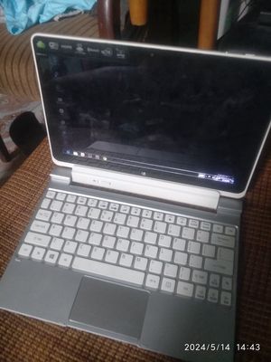 Thanh lý laptop máy tính bảng 2 in 1 acer w510